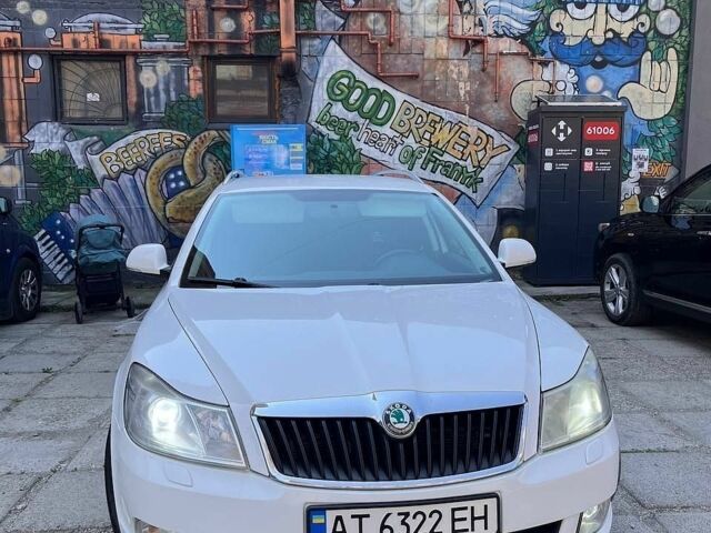 Білий Шкода Октавія, об'ємом двигуна 1.6 л та пробігом 345 тис. км за 6999 $, фото 1 на Automoto.ua