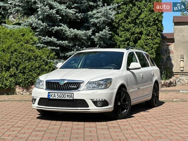 Білий Шкода Октавія, об'ємом двигуна 2 л та пробігом 260 тис. км за 9600 $, фото 1 на Automoto.ua