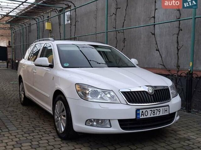 Білий Шкода Октавія, об'ємом двигуна 1.39 л та пробігом 197 тис. км за 7650 $, фото 1 на Automoto.ua