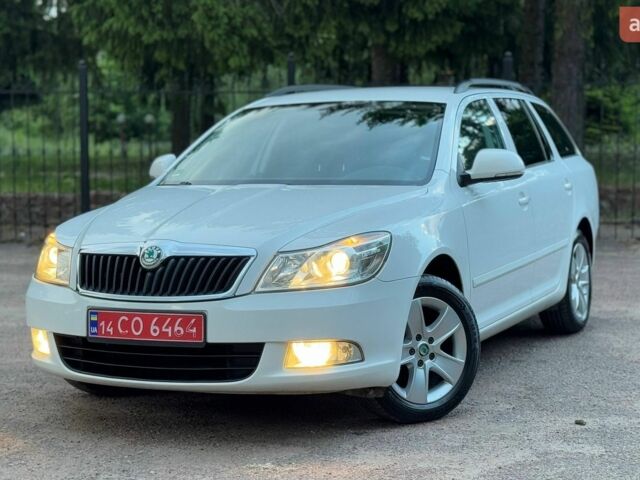 Білий Шкода Октавія, об'ємом двигуна 1.6 л та пробігом 212 тис. км за 8799 $, фото 1 на Automoto.ua