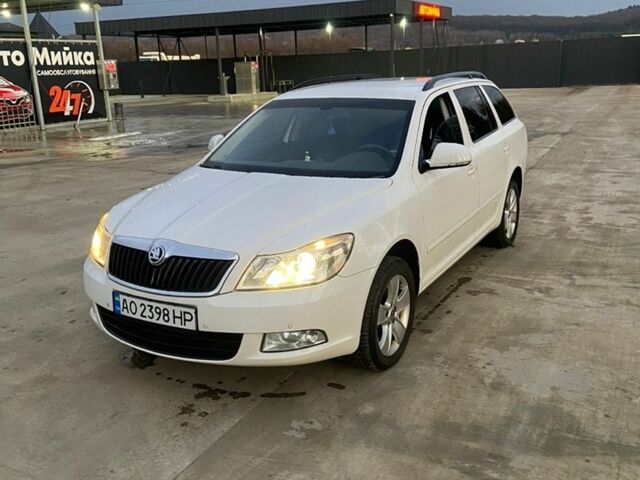 Білий Шкода Октавія, об'ємом двигуна 1.97 л та пробігом 265 тис. км за 7300 $, фото 1 на Automoto.ua