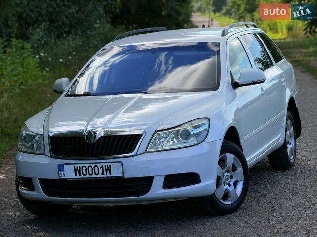 Белый Шкода Октавия, объемом двигателя 1.6 л и пробегом 271 тыс. км за 6700 $, фото 1 на Automoto.ua