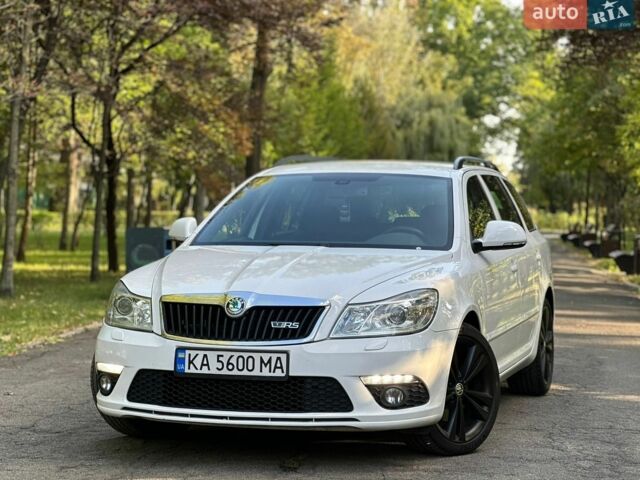 Білий Шкода Октавія, об'ємом двигуна 2 л та пробігом 260 тис. км за 8700 $, фото 1 на Automoto.ua