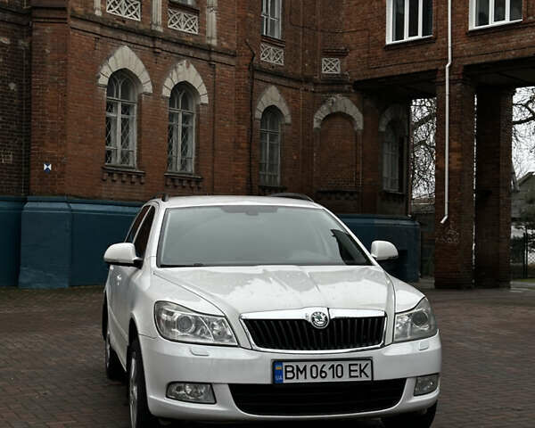 Білий Шкода Октавія, об'ємом двигуна 1.97 л та пробігом 270 тис. км за 8300 $, фото 1 на Automoto.ua