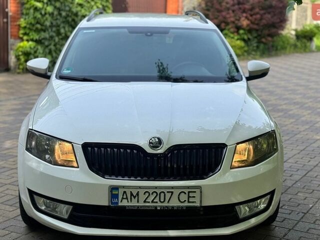 Белый Шкода Октавия, объемом двигателя 1.97 л и пробегом 271 тыс. км за 9500 $, фото 1 на Automoto.ua