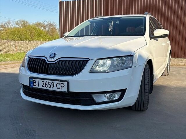 Белый Шкода Октавия, объемом двигателя 1.6 л и пробегом 327 тыс. км за 9200 $, фото 1 на Automoto.ua