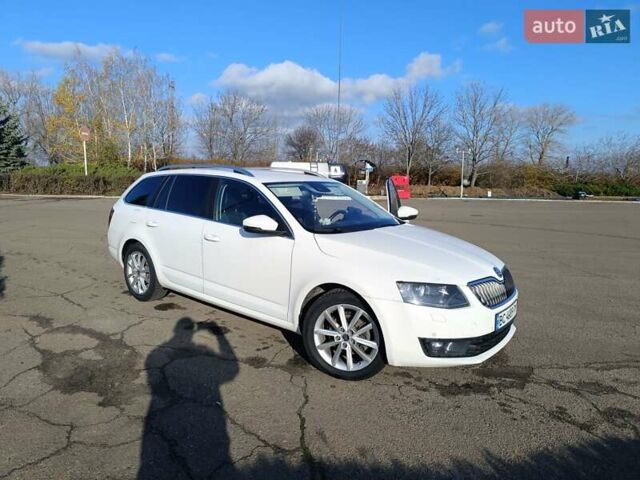 Білий Шкода Октавія, об'ємом двигуна 1.97 л та пробігом 296 тис. км за 10800 $, фото 1 на Automoto.ua