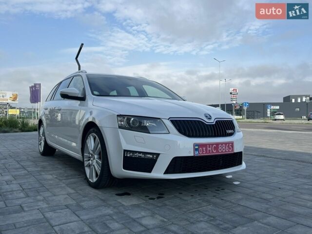 Белый Шкода Октавия, объемом двигателя 1.97 л и пробегом 220 тыс. км за 13000 $, фото 1 на Automoto.ua