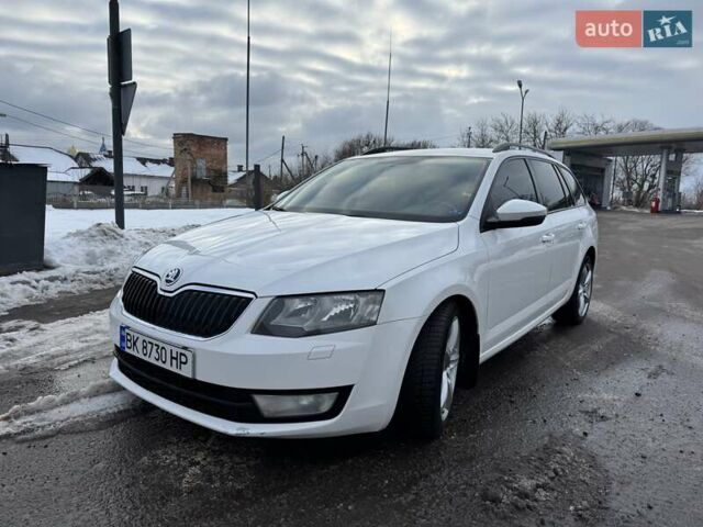 Білий Шкода Октавія, об'ємом двигуна 1.6 л та пробігом 335 тис. км за 8500 $, фото 1 на Automoto.ua