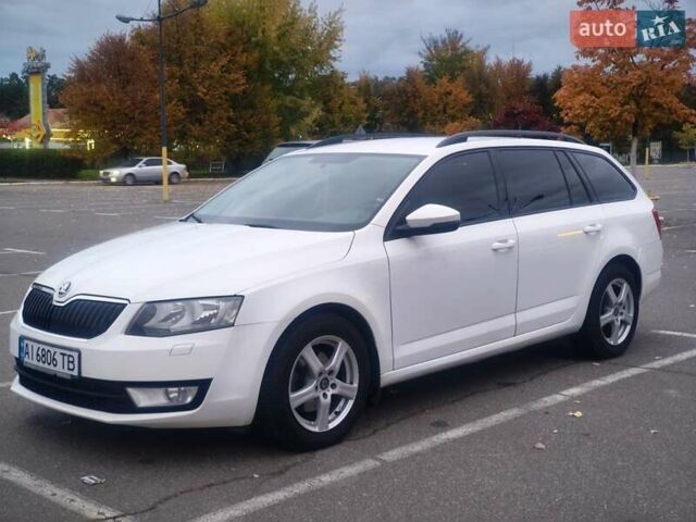 Белый Шкода Октавия, объемом двигателя 1.6 л и пробегом 315 тыс. км за 10200 $, фото 1 на Automoto.ua