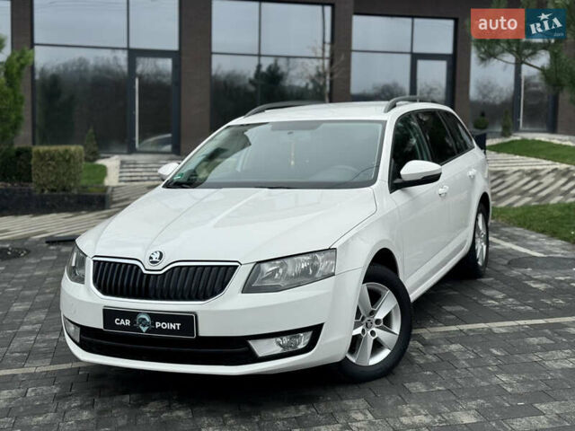 Білий Шкода Октавія, об'ємом двигуна 1.6 л та пробігом 278 тис. км за 8999 $, фото 1 на Automoto.ua