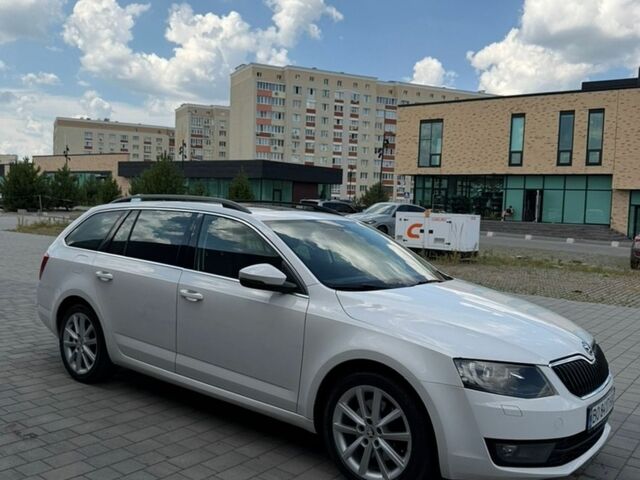 Білий Шкода Октавія, об'ємом двигуна 1.8 л та пробігом 310 тис. км за 10200 $, фото 1 на Automoto.ua