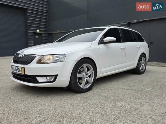 Белый Шкода Октавия, объемом двигателя 1.2 л и пробегом 170 тыс. км за 7200 $, фото 1 на Automoto.ua