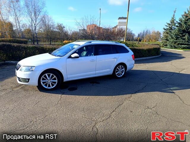 Білий Шкода Октавія, об'ємом двигуна 2 л та пробігом 297 тис. км за 10800 $, фото 1 на Automoto.ua