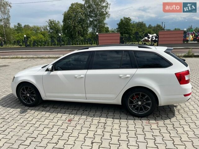 Білий Шкода Октавія, об'ємом двигуна 1.6 л та пробігом 425 тис. км за 8800 $, фото 1 на Automoto.ua