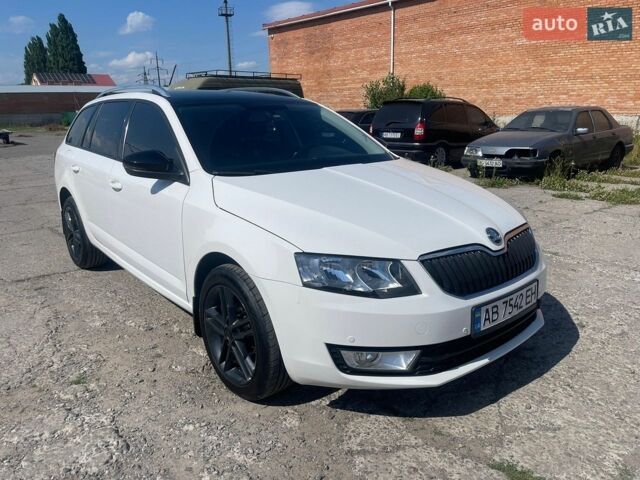Білий Шкода Октавія, об'ємом двигуна 1.6 л та пробігом 236 тис. км за 8700 $, фото 1 на Automoto.ua