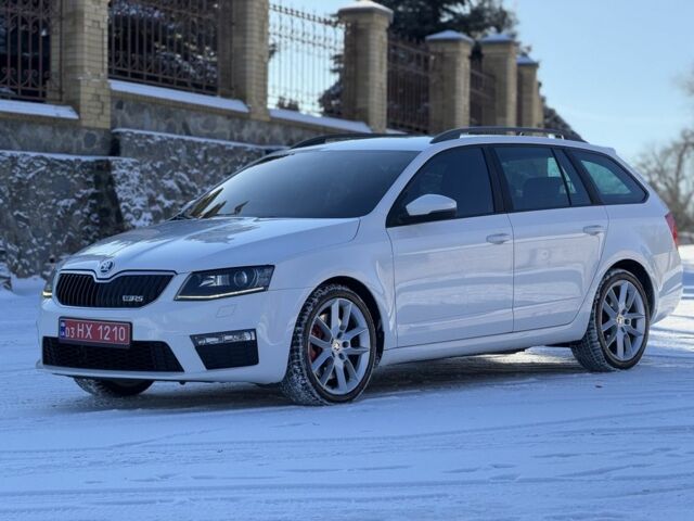 Белый Шкода Октавия, объемом двигателя 2 л и пробегом 209 тыс. км за 14700 $, фото 1 на Automoto.ua