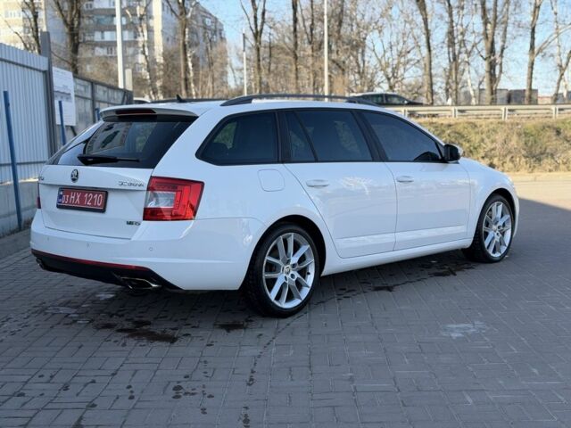 Білий Шкода Октавія, об'ємом двигуна 2 л та пробігом 209 тис. км за 14600 $, фото 1 на Automoto.ua