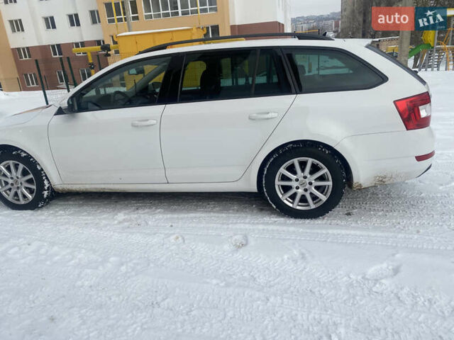 Белый Шкода Октавия, объемом двигателя 1.97 л и пробегом 336 тыс. км за 12500 $, фото 1 на Automoto.ua