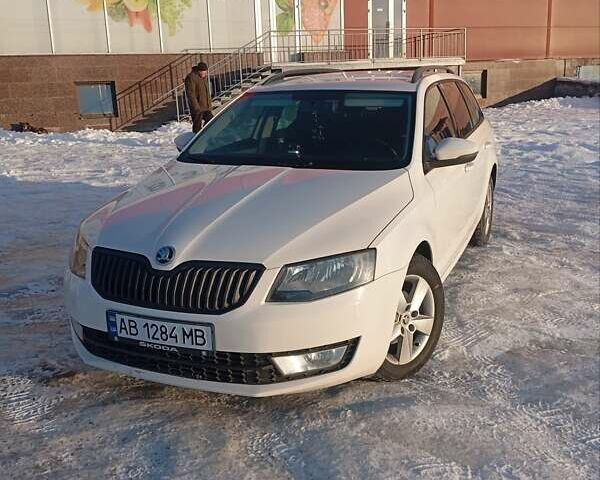 Белый Шкода Октавия, объемом двигателя 1.6 л и пробегом 250 тыс. км за 10500 $, фото 1 на Automoto.ua