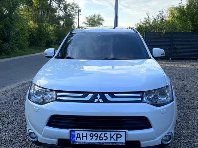Білий Шкода Октавія, об'ємом двигуна 1.97 л та пробігом 257 тис. км за 12350 $, фото 1 на Automoto.ua