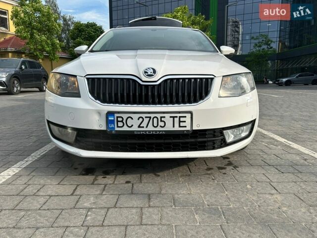 Белый Шкода Октавия, объемом двигателя 1.6 л и пробегом 272 тыс. км за 8600 $, фото 1 на Automoto.ua