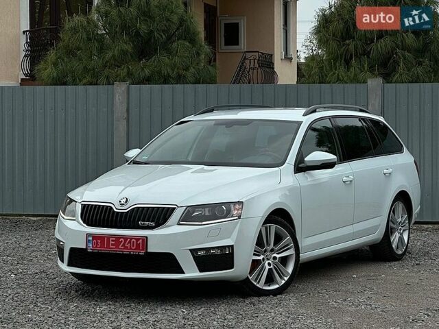 Белый Шкода Октавия, объемом двигателя 2 л и пробегом 245 тыс. км за 15700 $, фото 1 на Automoto.ua