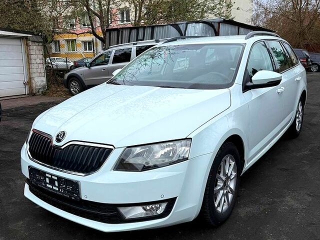 Белый Шкода Октавия, объемом двигателя 1.6 л и пробегом 183 тыс. км за 7300 $, фото 1 на Automoto.ua