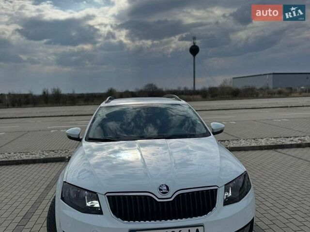 Белый Шкода Октавия, объемом двигателя 1.97 л и пробегом 260 тыс. км за 10500 $, фото 1 на Automoto.ua