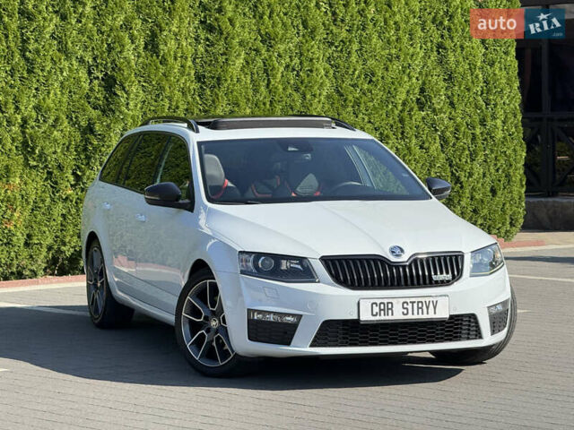 Білий Шкода Октавія, об'ємом двигуна 2 л та пробігом 165 тис. км за 14999 $, фото 1 на Automoto.ua