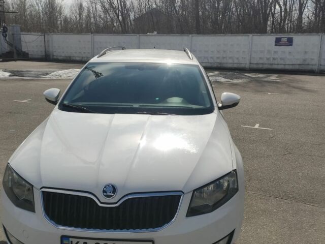 Білий Шкода Октавія, об'ємом двигуна 2 л та пробігом 211 тис. км за 12000 $, фото 1 на Automoto.ua