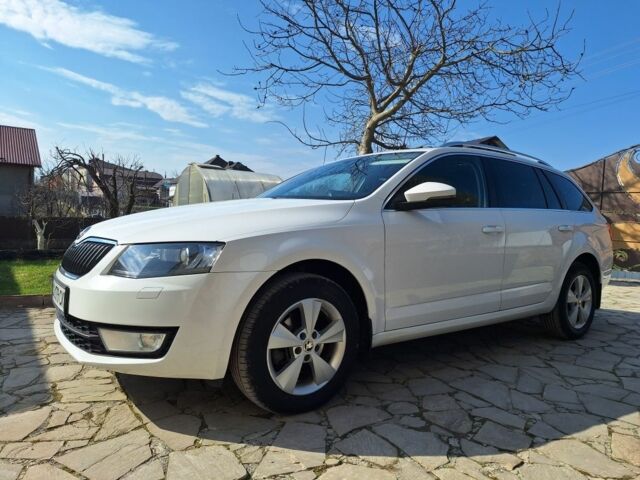 Белый Шкода Октавия, объемом двигателя 2 л и пробегом 280 тыс. км за 12800 $, фото 1 на Automoto.ua