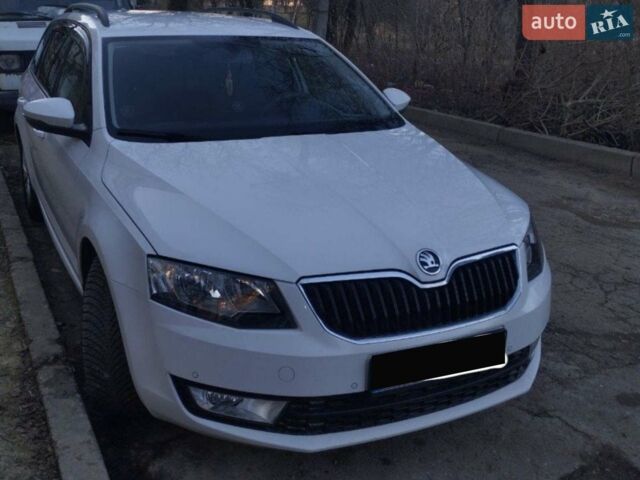 Белый Шкода Октавия, объемом двигателя 2 л и пробегом 250 тыс. км за 12700 $, фото 1 на Automoto.ua