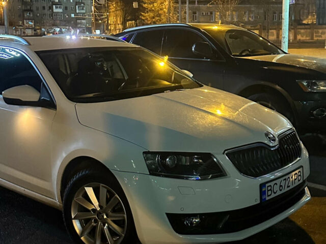 Белый Шкода Октавия, объемом двигателя 1.6 л и пробегом 250 тыс. км за 12700 $, фото 1 на Automoto.ua