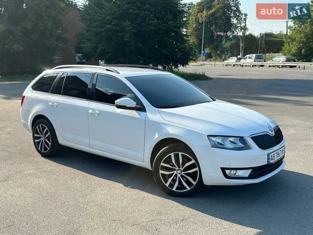 Білий Шкода Октавія, об'ємом двигуна 1.97 л та пробігом 258 тис. км за 12800 $, фото 1 на Automoto.ua
