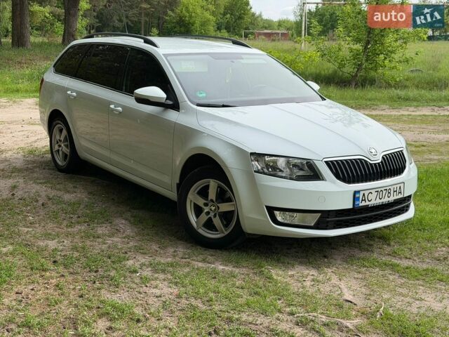 Белый Шкода Октавия, объемом двигателя 1.97 л и пробегом 339 тыс. км за 11000 $, фото 1 на Automoto.ua