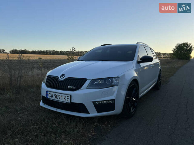 Белый Шкода Октавия, объемом двигателя 1.97 л и пробегом 246 тыс. км за 16700 $, фото 1 на Automoto.ua