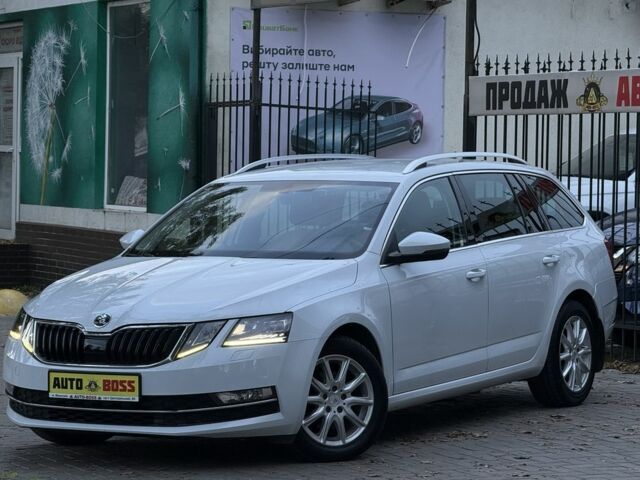 Білий Шкода Октавія, об'ємом двигуна 1.4 л та пробігом 165 тис. км за 12455 $, фото 1 на Automoto.ua