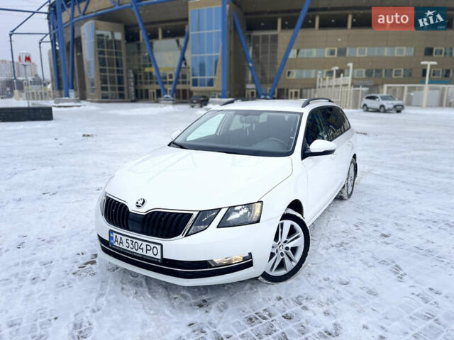 Белый Шкода Октавия, объемом двигателя 1.98 л и пробегом 116 тыс. км за 16400 $, фото 1 на Automoto.ua