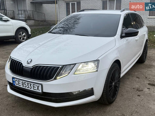 Белый Шкода Октавия, объемом двигателя 2 л и пробегом 327 тыс. км за 13900 $, фото 1 на Automoto.ua