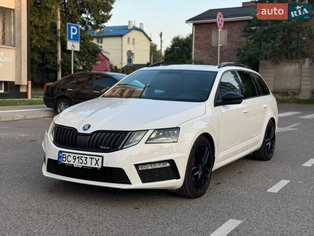 Белый Шкода Октавия, объемом двигателя 1.97 л и пробегом 190 тыс. км за 17900 $, фото 1 на Automoto.ua