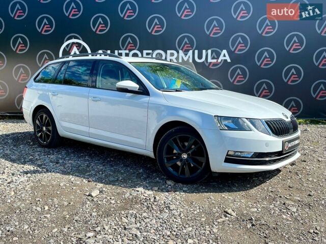 Белый Шкода Октавия, объемом двигателя 0 л и пробегом 151 тыс. км за 14990 $, фото 1 на Automoto.ua