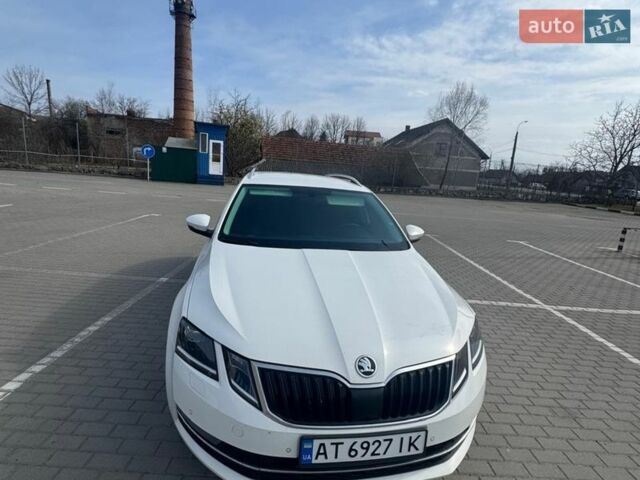 Белый Шкода Октавия, объемом двигателя 1.97 л и пробегом 301 тыс. км за 13950 $, фото 1 на Automoto.ua