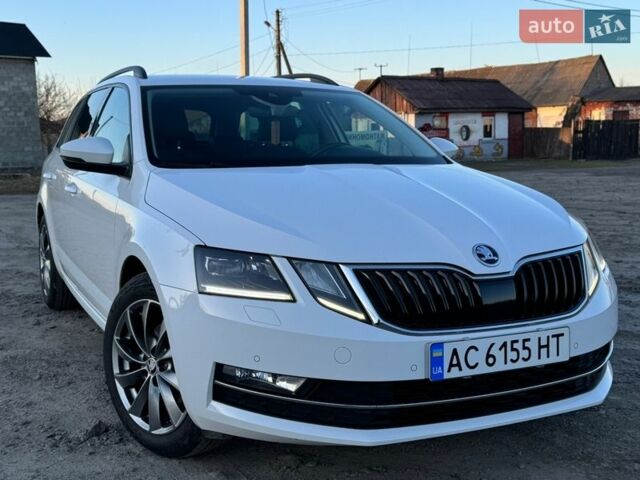 Білий Шкода Октавія, об'ємом двигуна 1.97 л та пробігом 150 тис. км за 17300 $, фото 1 на Automoto.ua