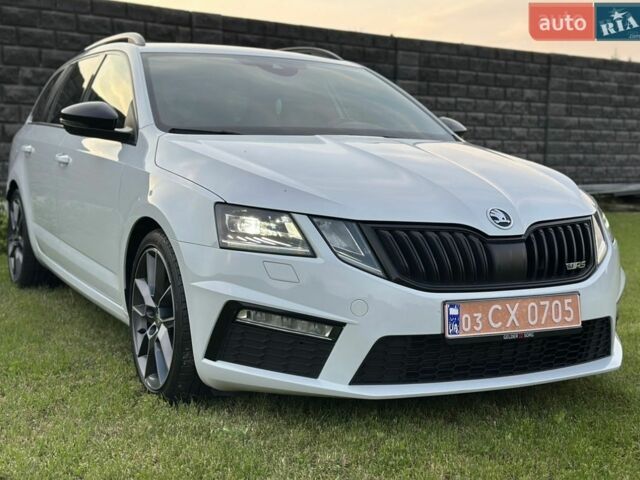 Білий Шкода Октавія, об'ємом двигуна 2 л та пробігом 260 тис. км за 16500 $, фото 1 на Automoto.ua