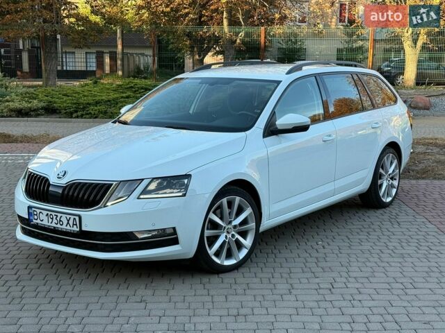 Белый Шкода Октавия, объемом двигателя 2 л и пробегом 178 тыс. км за 18500 $, фото 1 на Automoto.ua