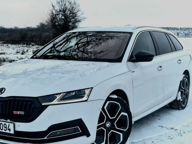 Білий Шкода Октавія, об'ємом двигуна 1.97 л та пробігом 33 тис. км за 25719 $, фото 1 на Automoto.ua