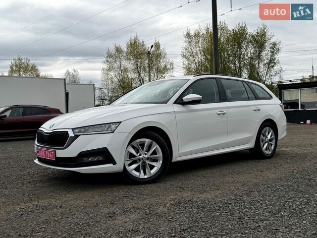 Белый Шкода Октавия, объемом двигателя 2 л и пробегом 320 тыс. км за 15900 $, фото 1 на Automoto.ua