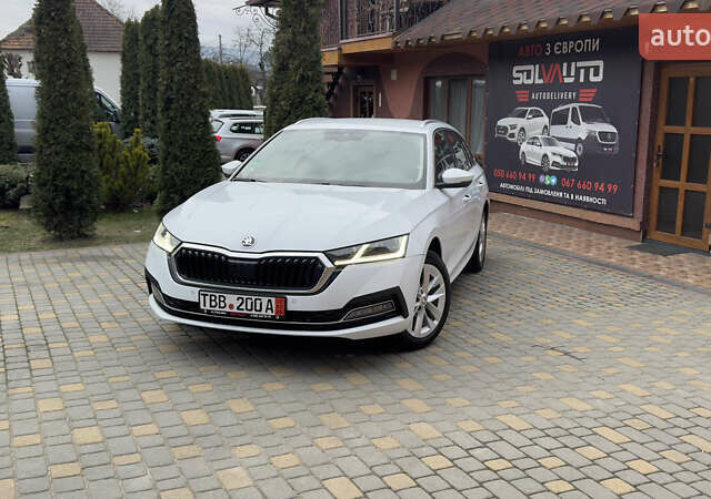 Білий Шкода Октавія, об'ємом двигуна 1.97 л та пробігом 203 тис. км за 21632 $, фото 1 на Automoto.ua