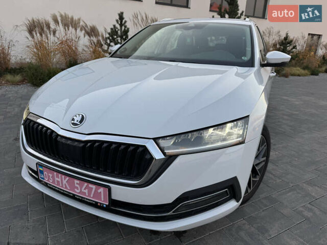 Белый Шкода Октавия, объемом двигателя 1.97 л и пробегом 232 тыс. км за 20500 $, фото 1 на Automoto.ua